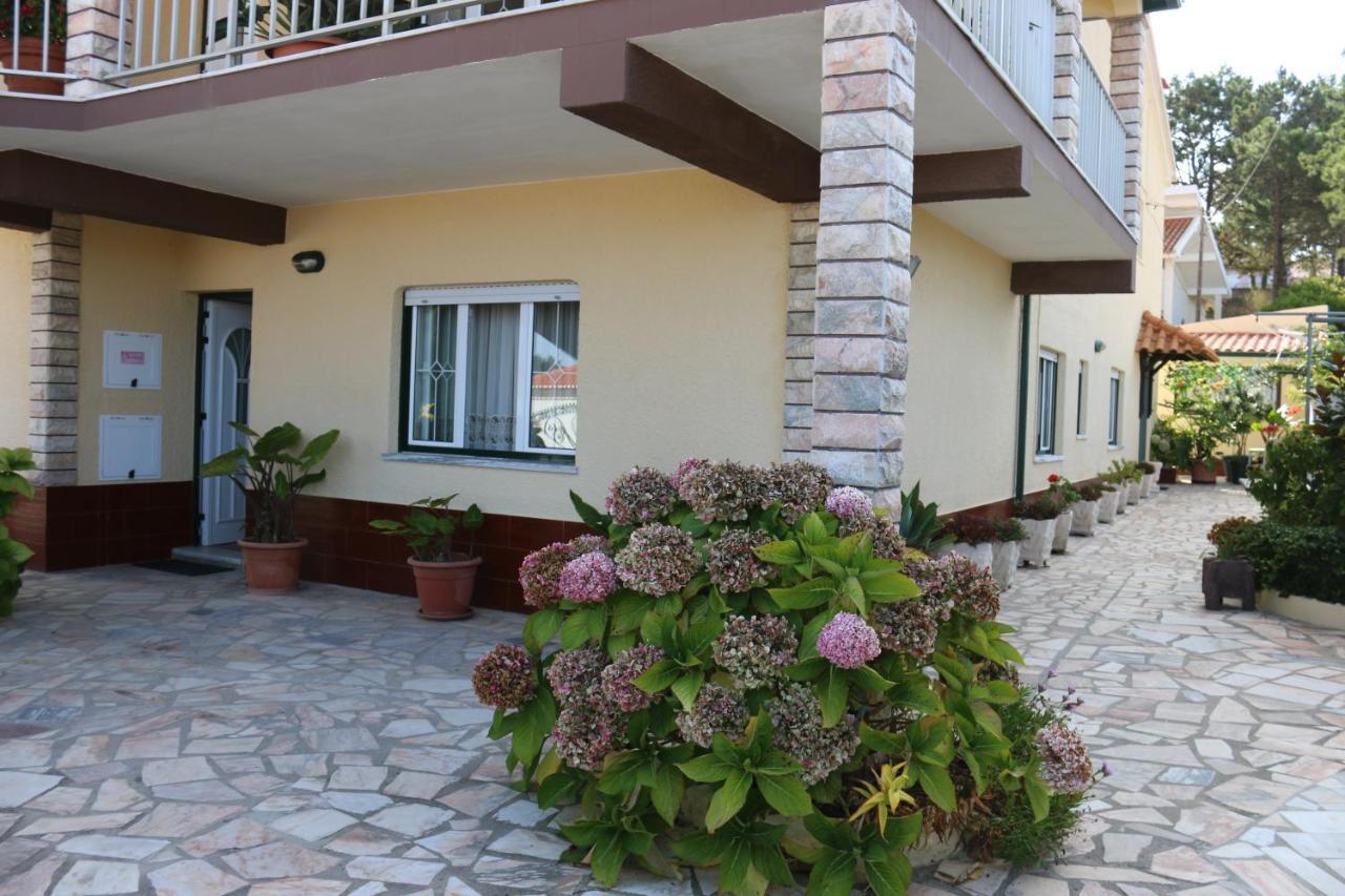 Vivenda Barroso Apartment นาซาเร ภายนอก รูปภาพ